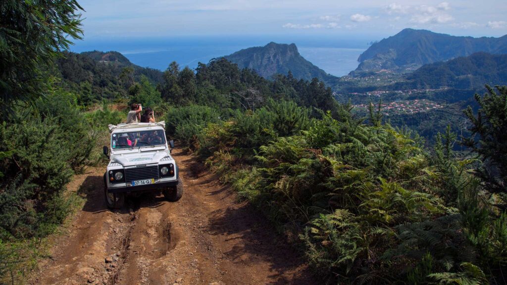 Jeep tour through the mountains of northern Madeira